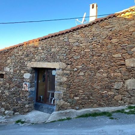 הוילה San Bartolomé de Tormes Atardecer En Gredos 2 מראה חיצוני תמונה